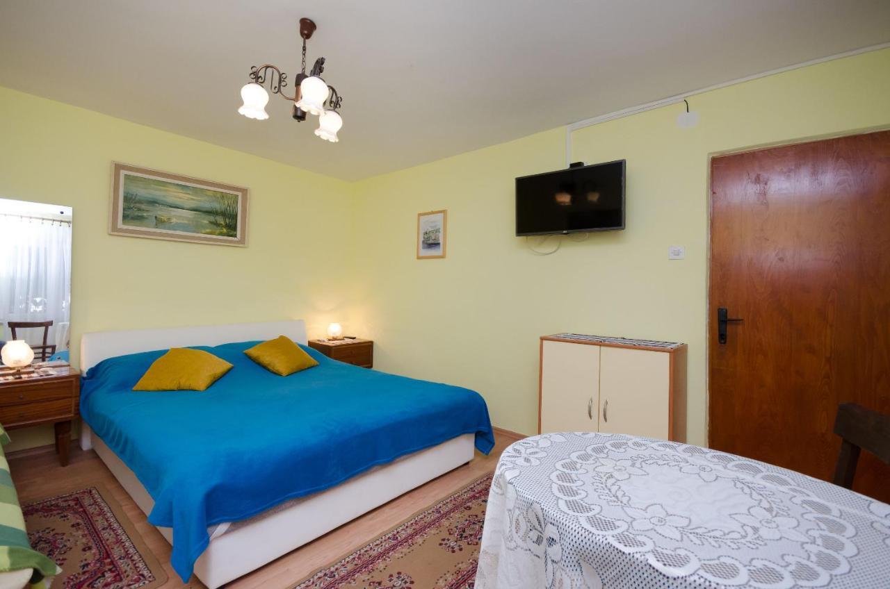 Apartments Jasminka セルツェ エクステリア 写真