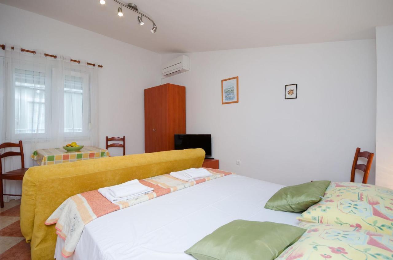 Apartments Jasminka セルツェ エクステリア 写真