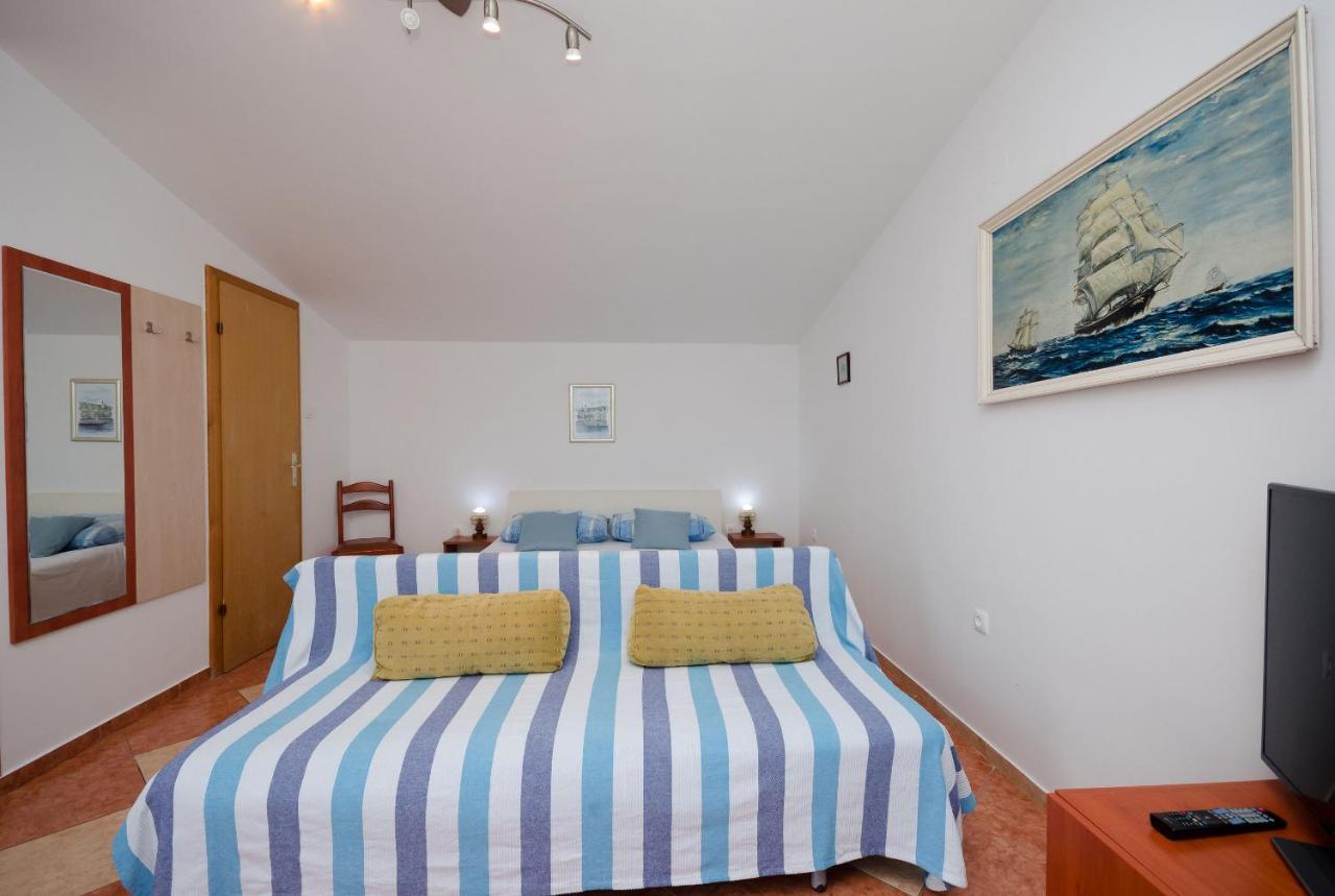 Apartments Jasminka セルツェ エクステリア 写真